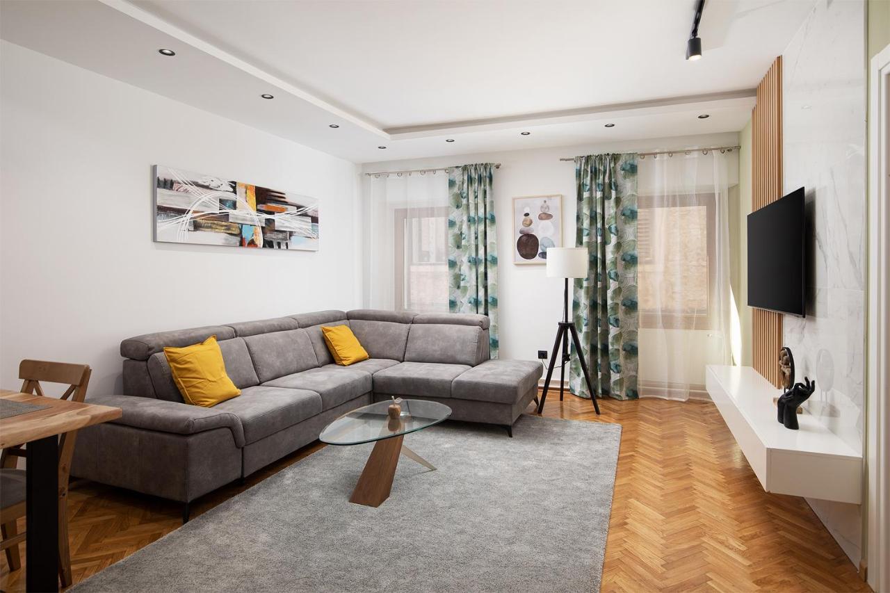 Sena Luxury Apartments Pola Esterno foto