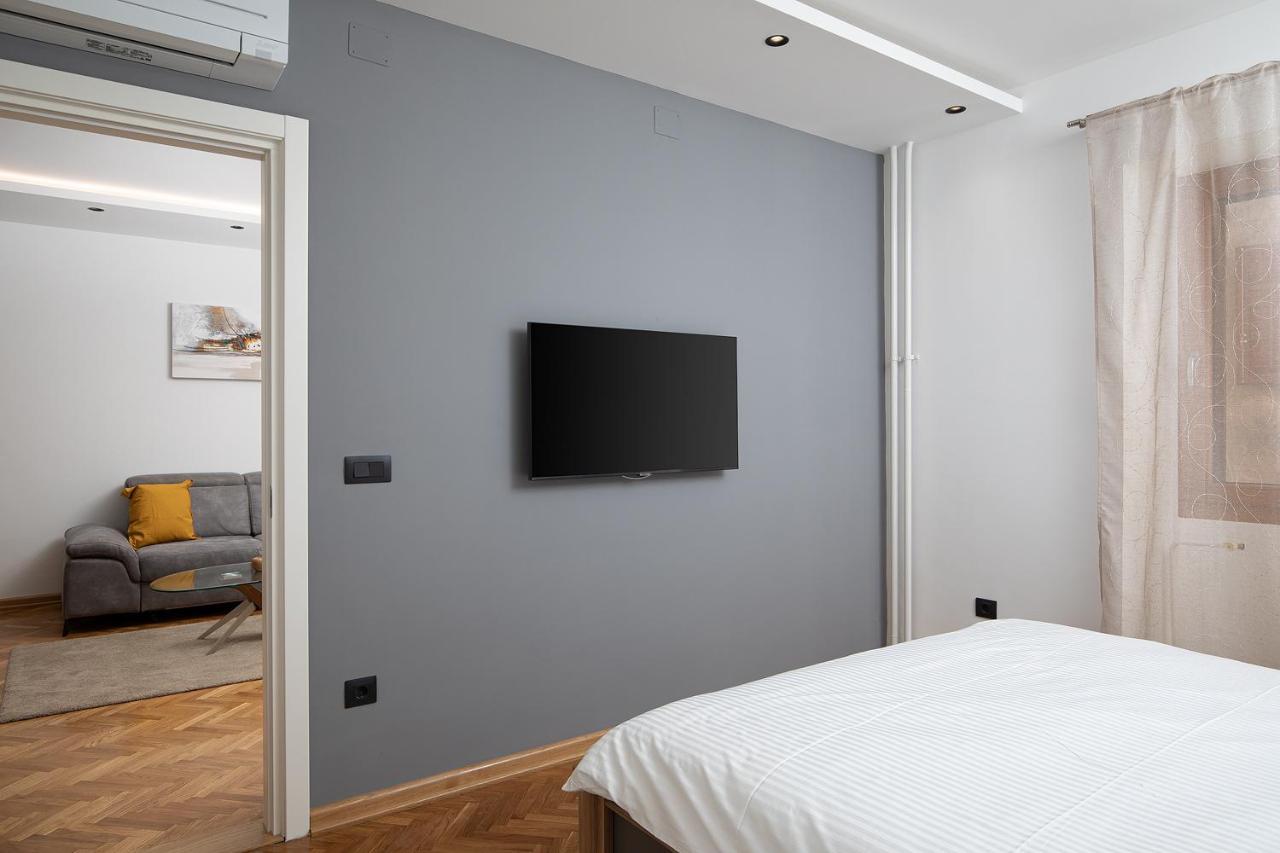 Sena Luxury Apartments Pola Esterno foto