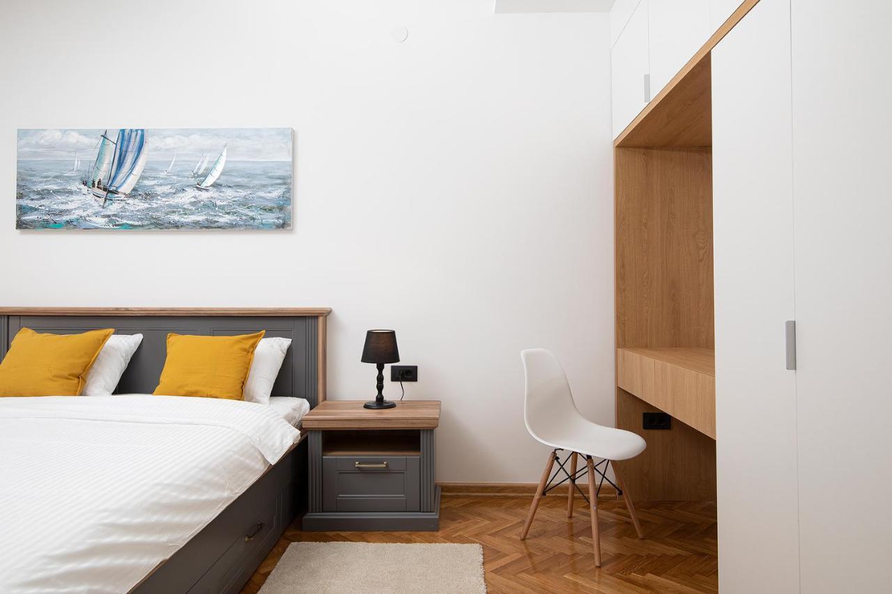 Sena Luxury Apartments Pola Esterno foto